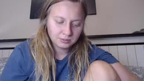 Snapshot of scartit chatting on 06-08-26, 10:21 ScarTit Bernhard online show from 06-08-26, 10:21