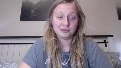 Snapshot of scartit chatting on 06-18-26, 05:08 ScarTit Bernhard online show from 06-18-26, 05:08