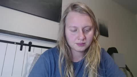 Snapshot of scartit chatting on 06-22-26, 04:09 ScarTit Bernhard online show from 06-22-26, 04:09