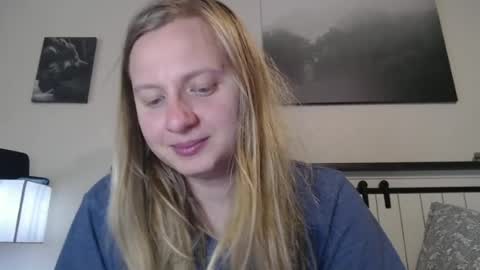 Snapshot of scartit chatting on 06-22-26, 07:33 ScarTit Bernhard online show from 06-22-26, 07:33
