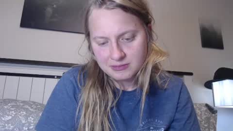 Snapshot of scartit chatting on 07-01-26, 01:29 ScarTit Bernhard online show from 07-01-26, 01:29