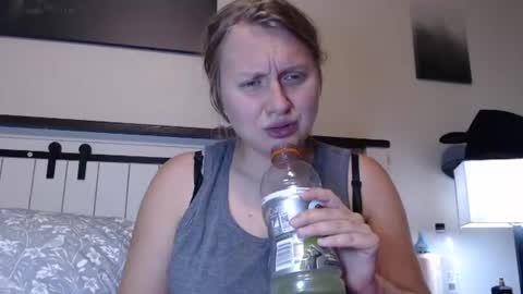 Snapshot of scartit chatting on 07-14-26, 05:56 ScarTit Bernhard online show from 07-14-26, 05:56