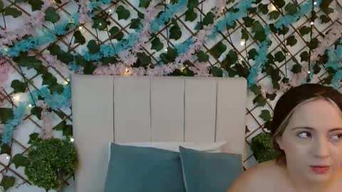 SCARLET online show from 11-30-25, 10:30