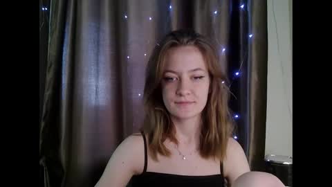 Snapshot of scented_elsa chatting on 05-02-26, 11:26 Elsa online show from 05-02-26, 11:26
