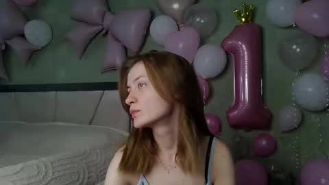Snapshot of scented_elsa chatting on 06-02-26, 07:32 Elsa online show from 06-02-26, 07:32