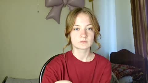 Snapshot of scented_elsa chatting on 06-30-26, 11:22 Elsa online show from 06-30-26, 11:22
