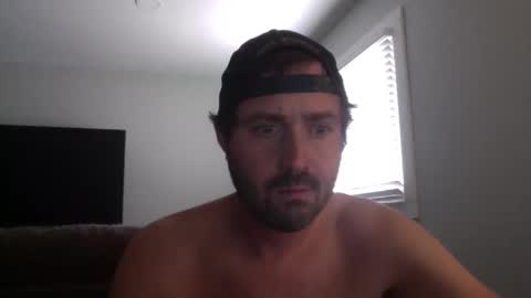 Snapshot of schambowtom chatting on 06-09-26, 06:52 BigT69 online show from 06-09-26, 06:52