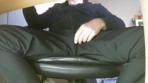 Snapshot of schlueppee chatting on 03-09-25, 03:49 Fritz Schluepper online show from 03-09-25, 03:49