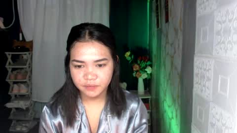 Snapshot of school_babe19 chatting on 07-15-26, 01:44 school_babe19 online show from 07-15-26, 01:44