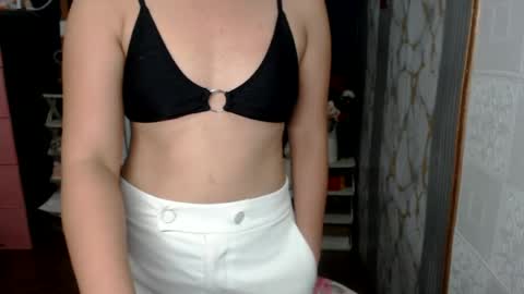 Snapshot of school_babe19 chatting on 08-03-26, 09:04 school_babe19 online show from 08-03-26, 09:04