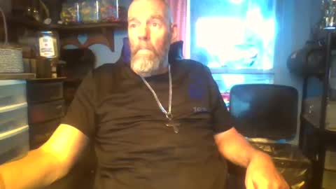 schroederjohn887 online show from 10-19-25, 11:16