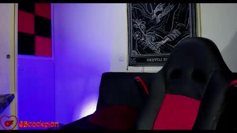 Alejandro help me to reach 200 thumps up online show from 11-13-25, 08:24