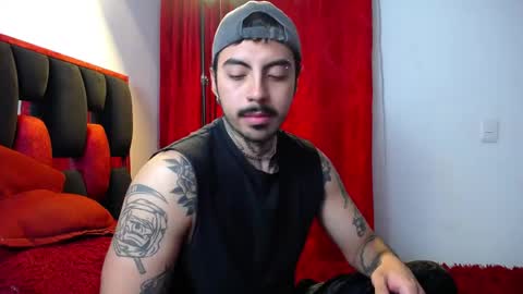 Alejandro help me to reach 200 thumps up online show from 04-11-26, 07:56