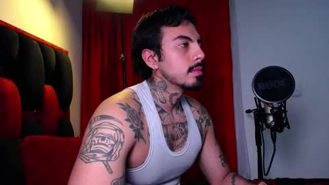 Snapshot of scockpion_ chatting on 05-20-26, 06:52 Alejandro help me to reach 200 thumps up online show from 05-20-26, 06:52