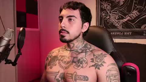 Alejandro help me to reach 200 thumps up online show from 06-25-26, 05:23