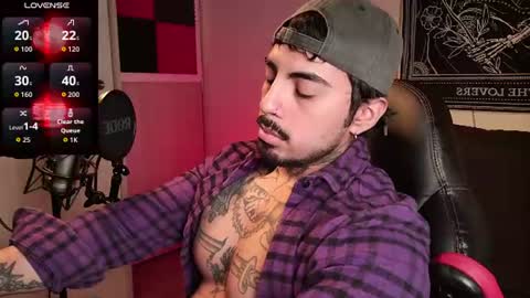 Alejandro help me to reach 200 thumps up online show from 07-08-26, 07:46