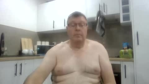 Snapshot of scoobs71 chatting on 06-17-26, 07:55 Scoobs online show from 06-17-26, 07:55