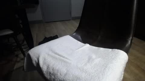 . online show from 07-10-26, 03:00