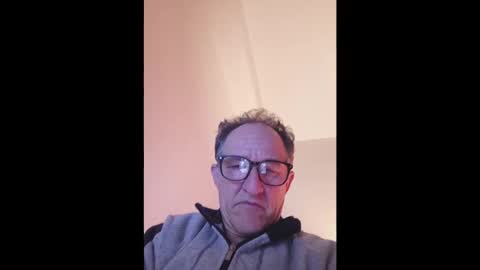 Snapshot of scotchwhieskie chatting on 04-26-26, 10:51 scotchwhieskie online show from 04-26-26, 10:51