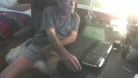 scotsman_62 online show from 03-11-26, 07:58