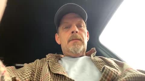 Snapshot of scottj603603 chatting on 10-13-25, 04:07 scottj603603 online show from 10-13-25, 04:07