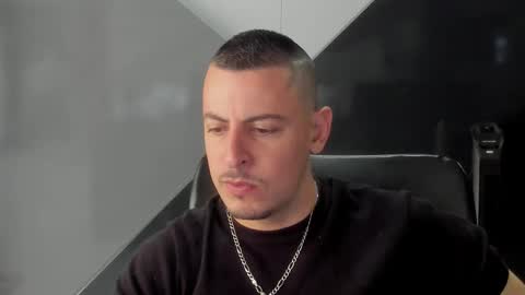 Ricardo online show from 02-05-26, 02:33