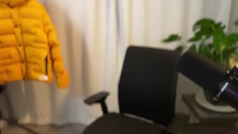 Snapshot of scottybeam chatting on 12-04-24, 08:45 Scotty online show from 12-04-24, 08:45