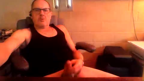 Snapshot of sdh69 chatting on 04-04-26, 03:09 eating pussy sucking dick online show from 04-04-26, 03:09