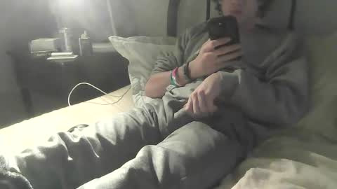 Snapshot of sdseventy chatting on 01-22-25, 05:26 ObvHype online show from 01-22-25, 05:26