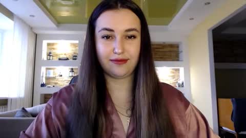 Snapshot of sea_cocktail chatting on 12-17-24, 12:00 Elizabeth  online show from 12-17-24, 12:00