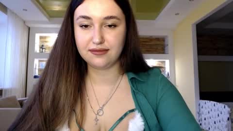 Snapshot of sea_cocktail chatting on 12-31-24, 11:42 Elizabeth  online show from 12-31-24, 11:42