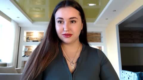 Snapshot of sea_cocktail chatting on 03-04-25, 10:57 Elizabeth  online show from 03-04-25, 10:57