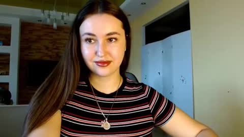 Elizabeth  online show from 03-30-26, 07:20