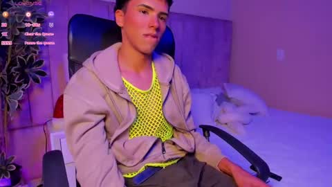 SEAN online show from 11-19-25, 04:34