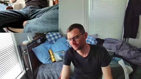 Snapshot of seamusshameless chatting on 06-05-26, 03:18 Seamus online show from 06-05-26, 03:18