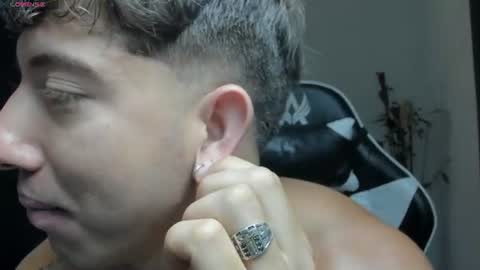 Snapshot of sean_brownx chatting on 06-27-26, 12:22 Sean online show from 06-27-26, 12:22