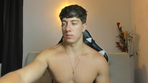 Snapshot of sean_brownx chatting on 07-12-26, 05:20 Sean online show from 07-12-26, 05:20