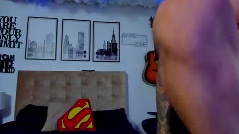 Snapshot of sean_carrera69 chatting on 06-10-26, 11:24 Sean Carrera online show from 06-10-26, 11:24