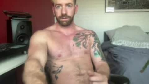 Snapshot of seanbluexxx chatting on 08-02-26, 10:19 Sean Blue online show from 08-02-26, 10:19