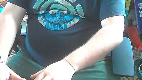 Falco J online show from 04-26-26, 04:37