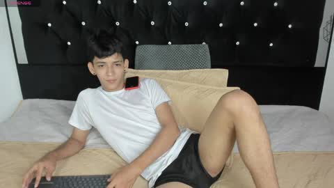 Sebastian Alvarez online show from 05-09-26, 01:55