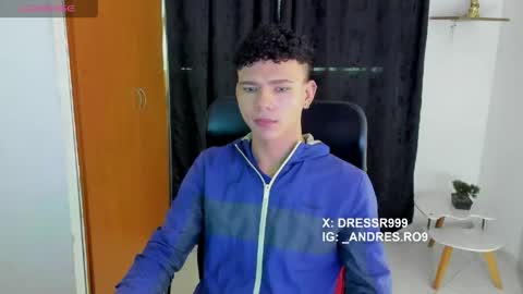 Snapshot of sebascuterouss chatting on 04-21-26, 12:44 sebas 3 online show from 04-21-26, 12:44