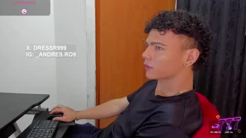 Snapshot of sebascuterouss chatting on 06-09-26, 02:39 sebas 3 online show from 06-09-26, 02:39