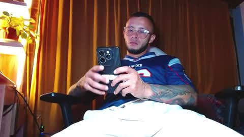 Sebastian online show from 06-05-26, 03:57