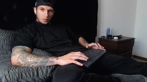 Sebastian online show from 02-15-26, 07:10