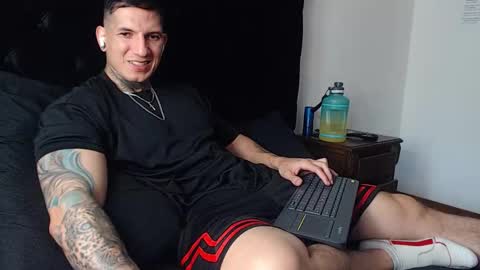 Sebastian online show from 02-23-26, 06:49