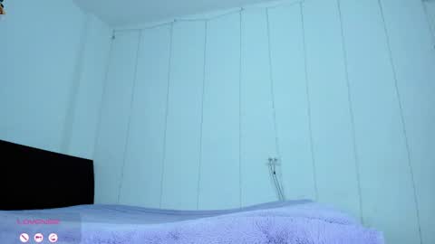 Snapshot of sebastianhilton chatting on 06-12-26, 02:27 . INDEPENDENT MODEL online show from 06-12-26, 02:27