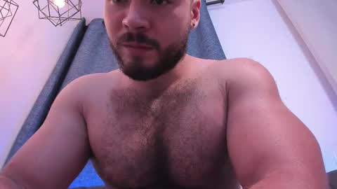 Instagram jeanpaulfit  online show from 02-20-25, 02:07