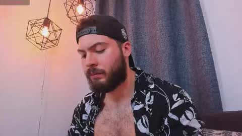 Instagram jeanpaulfit  online show from 03-25-26, 11:00