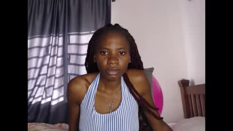 Snapshot of sebatrishaa chatting on 09-22-25, 01:13 sebatrishaa online show from 09-22-25, 01:13